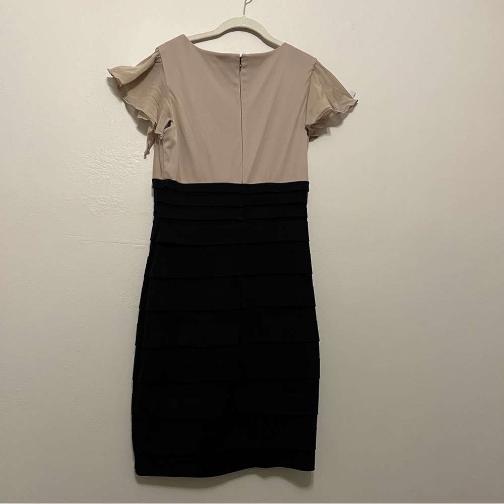 Sparkly ruched champagne and black body‎ con dress slimming size 12 - Picture 2 of 9